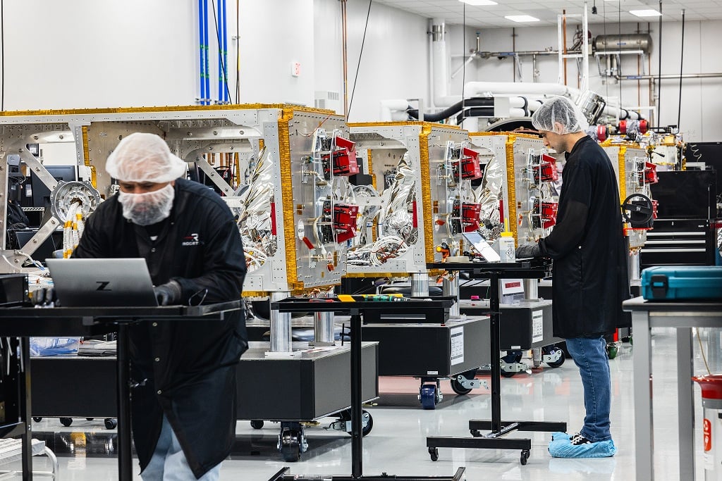 Rocket Lab Just Got Paid to Play in GEO — The $90M Heimdall Deal Changes Everything